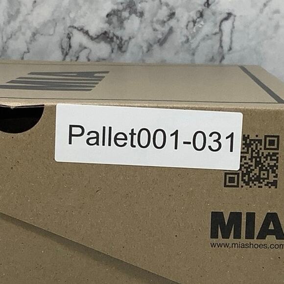 Mia Size 9 M Black Jody Ankle Chelsea Bootie Lug Sole Block Heel Slip On P1-31 - Picture 9 of 9